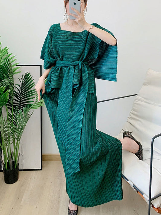 Elegant Pleated Skirt Set