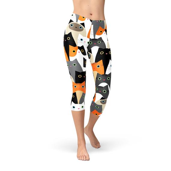 Womens All Over Print Cats Capri Leggings